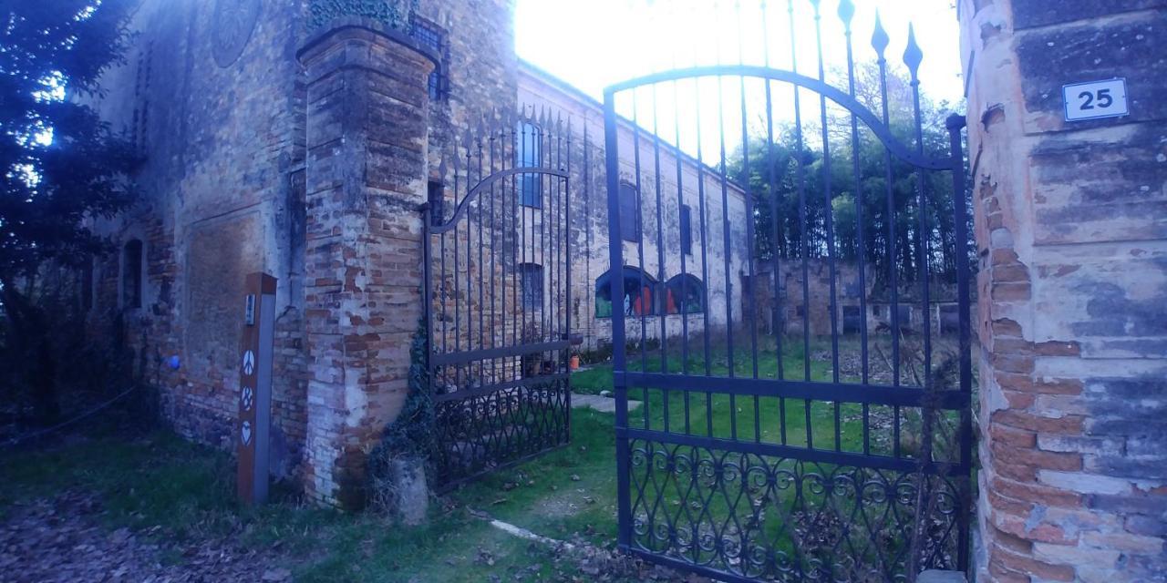 Villa Lo Scrigno Di Lara à Ceresara Extérieur photo